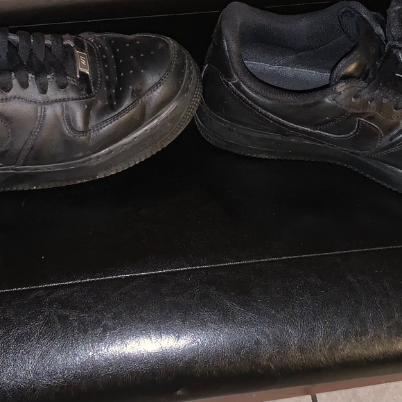 Black Nike Air Force 1s All Black - Picture 5 of 6